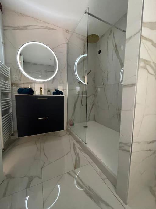Appartement De Charme 80M2 Givors Buitenkant foto